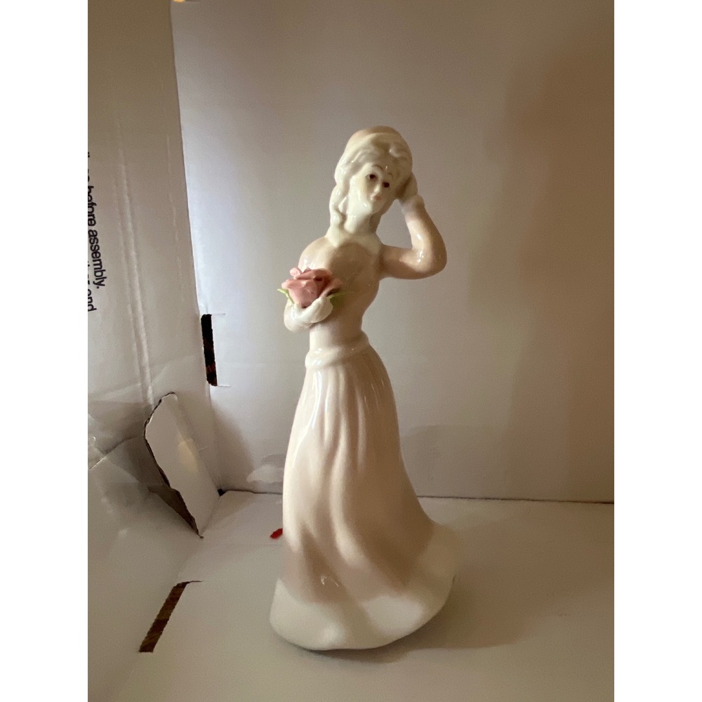 Vintage Porcelain Woman Figurine Lady with Pink Rose Cream Gown Glossy 512